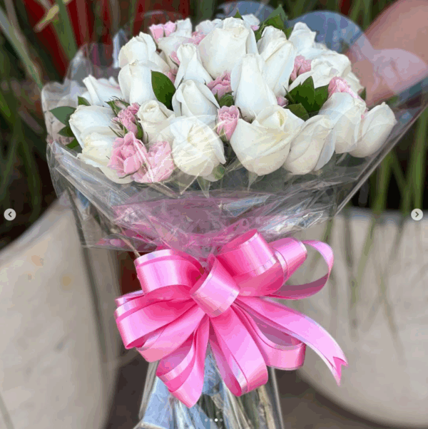 Buquê de noiva rosas com alstromelias - Image 3
